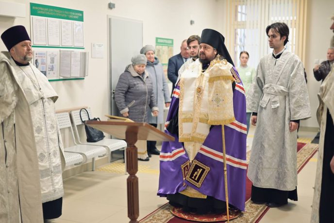 Епископ Несвижский Авксентий, викарий Патриаршего экзарха всея Беларуси, освятил новую амбулаторию в Юзуфово